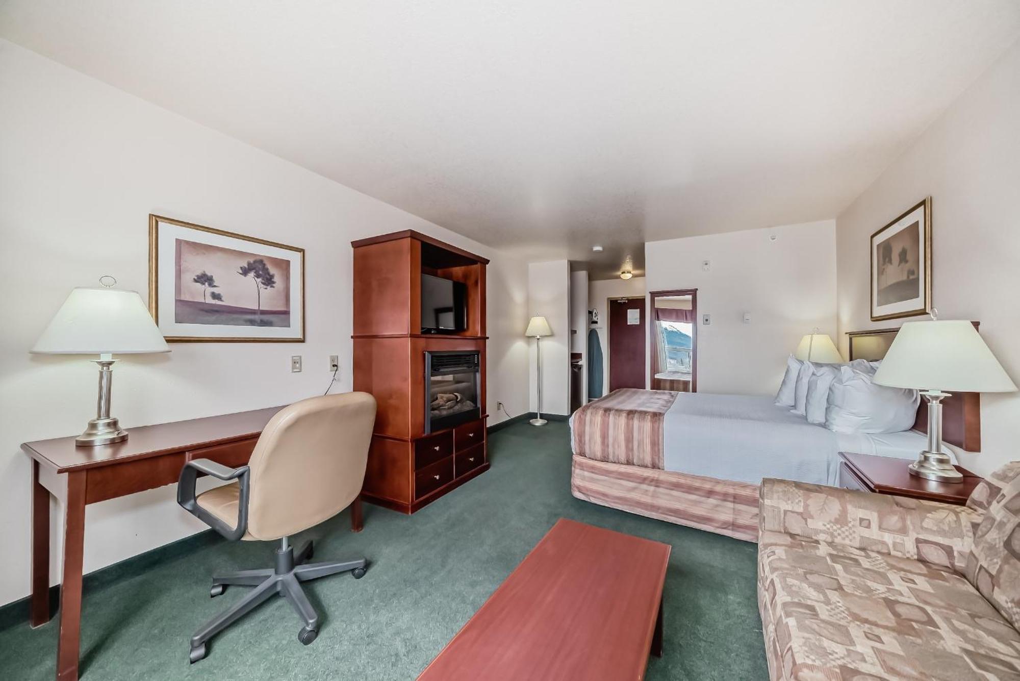 Grande Cache Inn & Suites Exterior foto